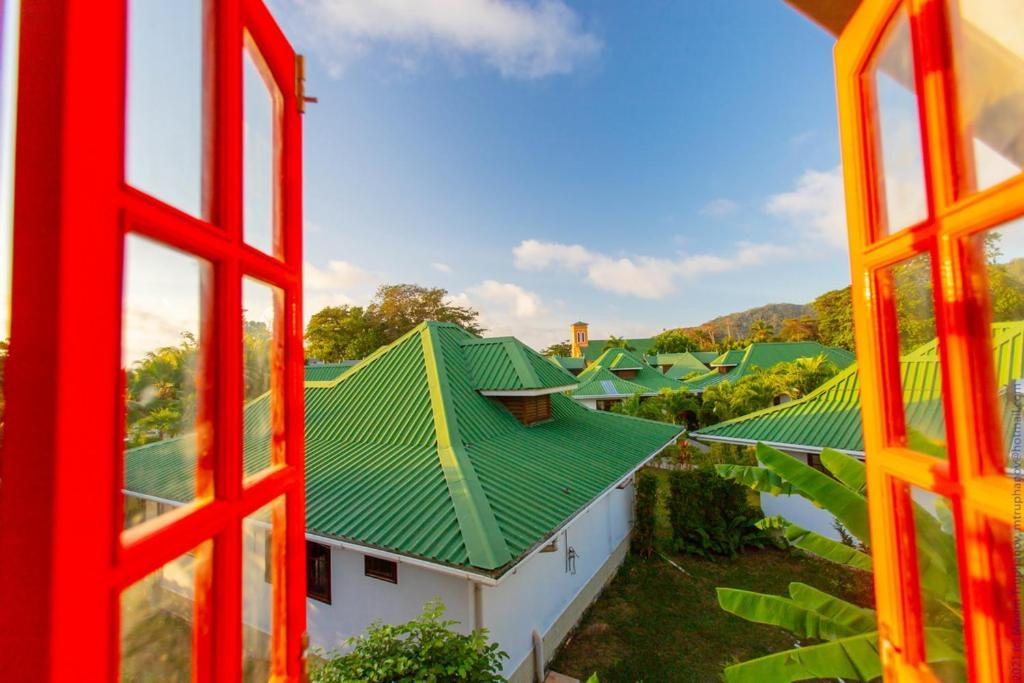 Ambiance Villa 拉迪格岛 外观 照片
